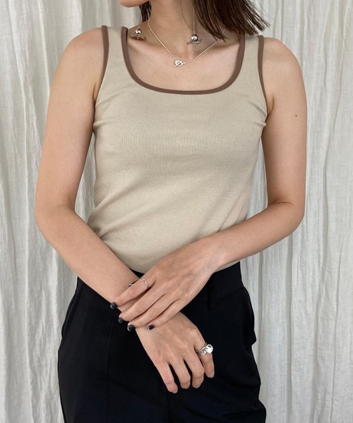Lull（ルル）の「【Lull / ルル】バイカラー2wayリブタンク（タンクトップ・レディース・ブラック/ベージュ/ミント・ONESIZE）」の21枚目の写真