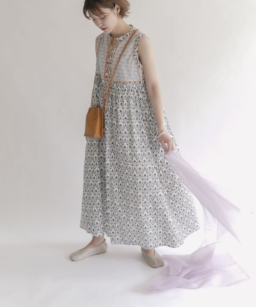 セール Web限定 配色パイピングプリントドレス ワンピース Kbf ケイビーエフ のファッション通販 Zozotown