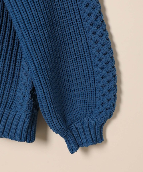 ADAM ET ROPE'(アダムエロペ)の「ライトケーブル ボリュームカーディガン/オーバーサイズ/超軽量/防風性(カーディガン/ボレロ・メンズ・オフホワイト/ブラック/グリーン系その他3/サックスブルー/イエロー系その他3・M/L)」の10枚目の写真