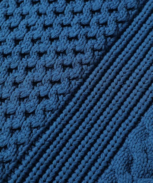 ADAM ET ROPE'(アダムエロペ)の「ライトケーブル ボリュームカーディガン/オーバーサイズ/超軽量/防風性(カーディガン/ボレロ・メンズ・オフホワイト/ブラック/グリーン系その他3/サックスブルー/イエロー系その他3・M/L)」の19枚目の写真