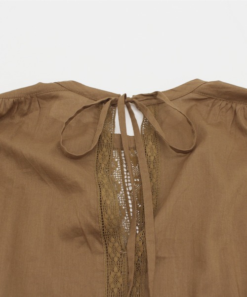 RNA-N（アールエヌエーエヌ）の「B2663 エンブロイダリーレースコットンブラウス（シャツ/ブラウス・レディース・ホワイト/スミクロ/カーキ・MEDIUM）」の15枚目の写真