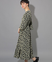 セール ブランド古着 Pageboy ページボーイ レディース のワンピース 花柄 ボタニカル柄 古着通販 Zozoused