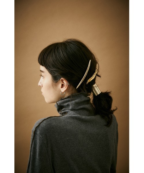BLACK BY MOUSSY（ブラックバイマウジー）の「【WEB限定】hair cuffs（ヘアーカフス）（バレッタ/ヘアクリップ・レディース・シルバー/ゴールド・FREE）」の16枚目の写真