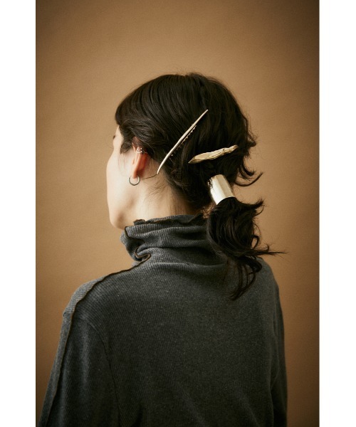 BLACK BY MOUSSY（ブラックバイマウジー）の「【WEB限定】hair cuffs（ヘアーカフス）（バレッタ/ヘアクリップ・レディース・シルバー/ゴールド・FREE）」の18枚目の写真