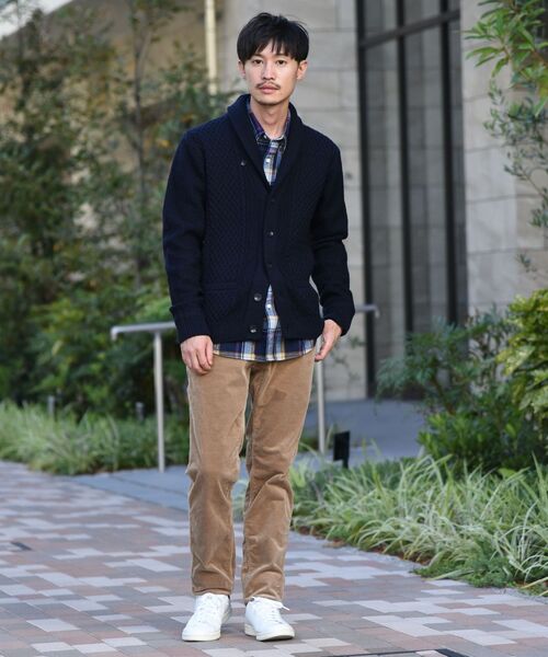 SHIPS(シップス)の「SHIPS:〈手洗い可能〉ミドルゲージ ランダムアラン ショールカラー カーディガン(カーディガン/ボレロ・メンズ・ブラック/グレー/ネイビー/キャメル・SMALL/MEDIUM/LARGE/X-LARGE)」の12枚目の写真