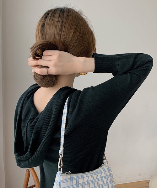 Jewelobe(ジュエローブ)の「フーディーロングニットワンピース(ワンピース・レディース・アイボリー/イエロー/ブラック/ベージュ・FREE)」の20枚目の写真