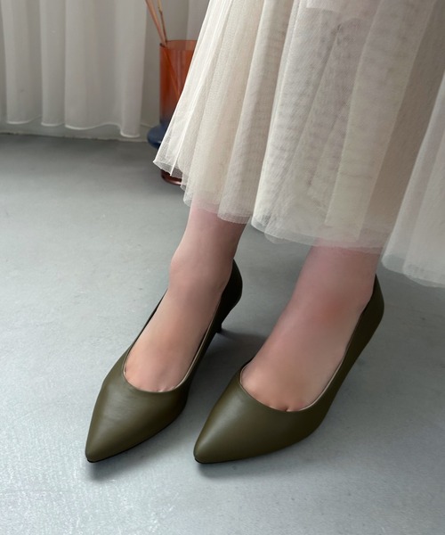 ORiental TRaffic（オリエンタルトラフィック）の「跳べるパンプス ミドルヒール R-3202（パンプス・レディース・ブラック/ブラック系その他3/レッド/イエロー/ベージュ/カーキ/オレンジ系/グリーン/ネイビー/ブラック系その他・37/33/38/43/41/35/36/34/40/39/42）」の5枚目の写真