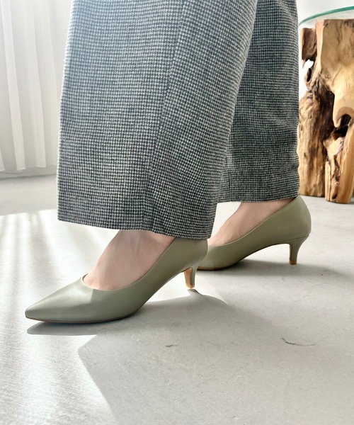 ORiental TRaffic（オリエンタルトラフィック）の「跳べるパンプス ミドルヒール R-3202（パンプス・レディース・ブラック/ブラック系その他3/レッド/イエロー/ベージュ/カーキ/オレンジ系/グリーン/ネイビー/ブラック系その他・37/33/38/43/41/35/36/34/40/39/42）」の6枚目の写真