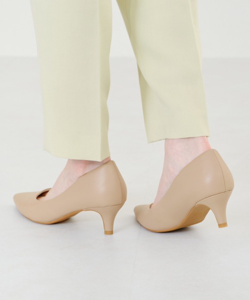 ORiental TRaffic（オリエンタルトラフィック）の「跳べるパンプス ミドルヒール R-3202（パンプス・レディース・ブラック/ブラック系その他3/レッド/イエロー/ベージュ/カーキ/オレンジ系/グリーン/ネイビー/ブラック系その他・37/33/38/43/41/35/36/34/40/39/42）」の22枚目の写真