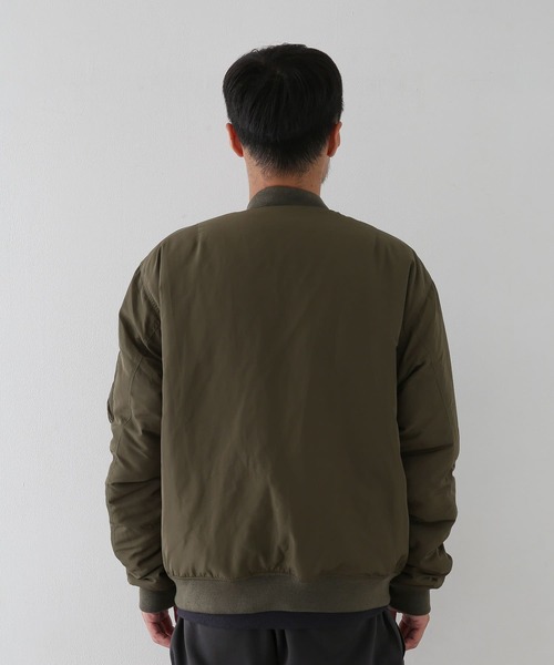 URBAN RESEARCH Sonny Label(アーバンリサーチサニーレーベル)の「『撥水』リバーシブルMA-1(MA-1・メンズ・ベージュ系その他/グリーン系その他・MEDIUM/LARGE/X-LARGE)」の7枚目の写真