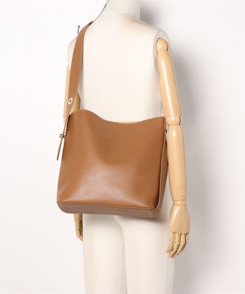 blatto（ブラット）の「【blatto】ワンハンドルショルダー/oku-bag22-29（ショルダーバッグ・レディース・ブラック/ダークブラウン・FREE）」の7枚目の写真