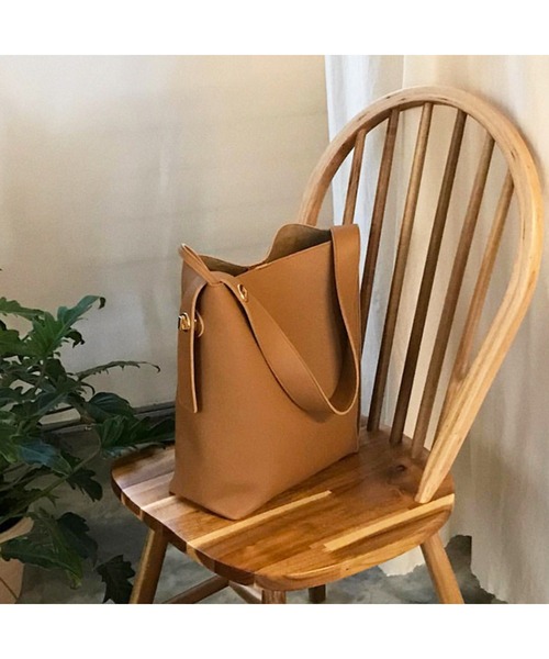 blatto（ブラット）の「【blatto】ワンハンドルショルダー/oku-bag22-29（ショルダーバッグ・レディース・ブラック/ダークブラウン・FREE）」の11枚目の写真