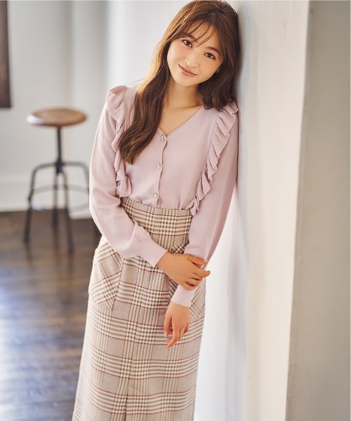 WILLSELECTION（ウィルセレクション）の「ビジューボタンラッフルカーデトップス（カーディガン/ボレロ・レディース・オフホワイト/ピンク/ラベンダー/グリーン・MEDIUM）」の18枚目の写真