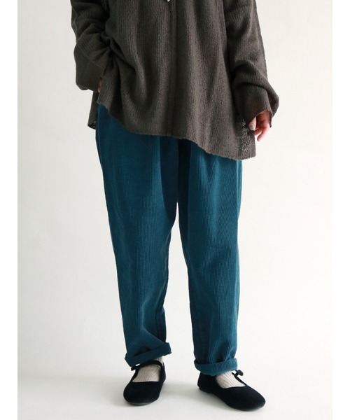 Samansa Mos2（サマンサ モスモス）の「太コーデュロイテーパードパンツ（その他パンツ・レディース・オレンジ/ブルー/モカ/キナリ・ﾌﾘ-）」の4枚目の写真