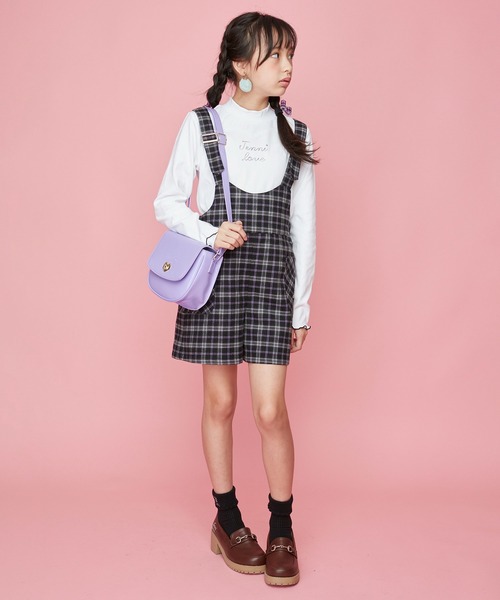 JENNI love(ジェニィラブ)の「ハーフムーンショルダーバッグ(ショルダーバッグ・キッズ・オフホワイト/ブラック/ラベンダー・F)」の4枚目の写真