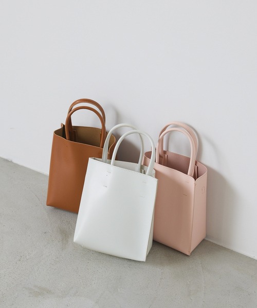 forksy.（フォルクシー）の「【forksy.】2WAYスクエアミニマルトートバッグ/ショルダーバック（トートバッグ・レディース・ホワイト/ブラック/ピンク/シルバー/グリーン/キャメル/ベージュ/ブラック×グリーン・FREE）」の21枚目の写真