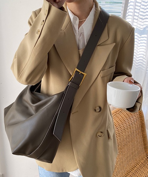 HALEY PESCA(ヘーリーペスカ)の「HALEY PESCA/大容量 合成皮革ショルダーバッグ(ショルダーバッグ・レディース・ブラック/グレー/ブラウン・FREE)」の17枚目の写真