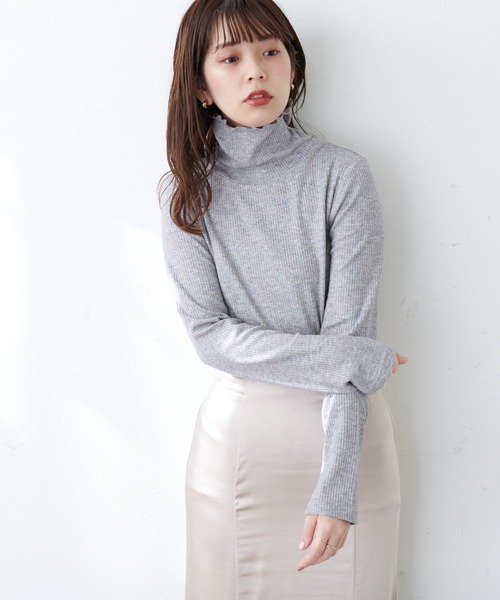 natural couture(ナチュラルクチュール)の「【WEB限定】メランジカットリブタートル(Tシャツ/カットソー・レディース・ブラック/グレー/オフホワイト/サックスブルー・FREE)」の21枚目の写真