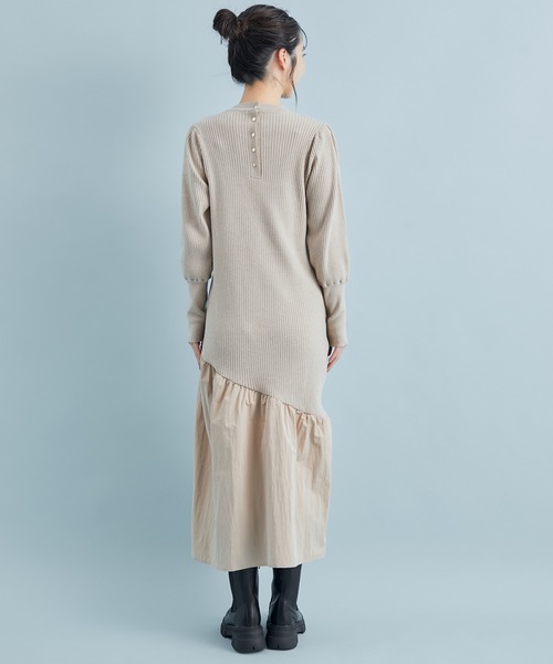 VIS（ビス）の「【星玲奈さんコラボ】スリーブコンシャスアシンメトリー切り替えニットワンピース（ワンピース・レディース・ライトグリーン/ベージュ/ブラック・FREE）」の17枚目の写真