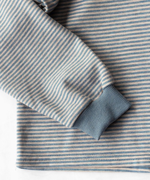 me+em select（ミームセレクト）の「オーバーサイズ配色ボーダープルオーバー（スウェット・レディース・ブラック/ブルー・FREE）」の12枚目の写真