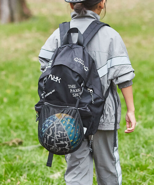 こども ビームス(コドモビームス)の「THE PARK SHOP / Ball Park Pack 22(トートバッグ・キッズ・ブラック/カーキ/ネイビー/レッド・ONE SIZE)」の2枚目の写真