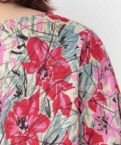 studio CLIP（スタディオクリップ）の「スパンボイルBIGカフスブラウス（シャツ/ブラウス・レディース・レッド/その他1・LARGE/MEDIUM）」の14枚目の写真