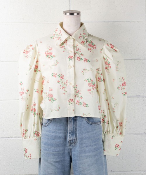 me+em select（ミームセレクト）の「花柄パワーショルダークロップドシャツブラウス（シャツ/ブラウス・レディース・アイボリー・FREE）」の9枚目の写真