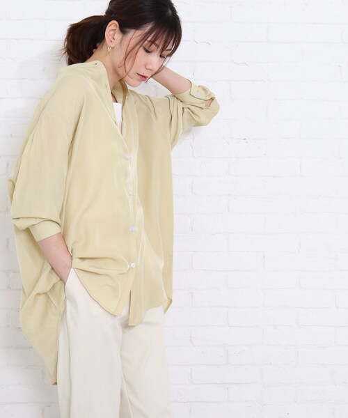 SHOO・LA・RUE（シューラルー）の「◆シアードルマンシャツ（シャツ/ブラウス・レディース・ライトブルー/オフホワイト/イエロー/ピンク系・00）」の3枚目の写真