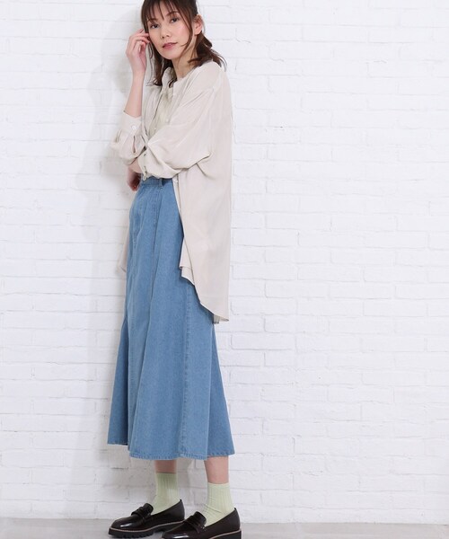 SHOO・LA・RUE（シューラルー）の「◆シアードルマンシャツ（シャツ/ブラウス・レディース・ライトブルー/オフホワイト/イエロー/ピンク系・00）」の15枚目の写真