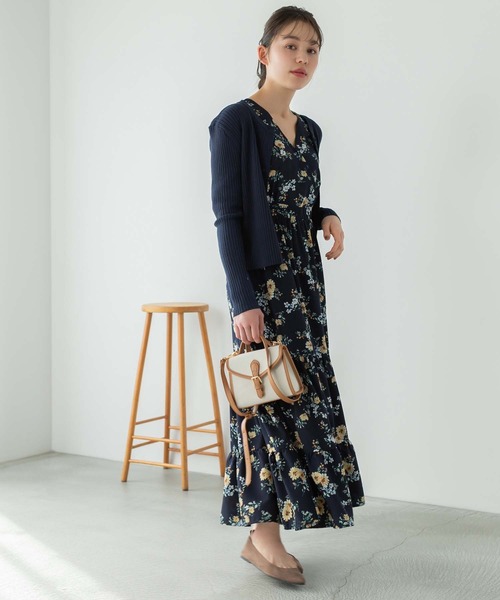 Edit Sheen（エディットシーン）の「【スタイリストプロデュース】チェーン付きフラットシューズ（パンプス・レディース・ブラック/グレイッシュベージュ・23.5cm/22.5cm/24.5cm/22.0cm/24.0cm/23.0cm/21.5cm）」の14枚目の写真