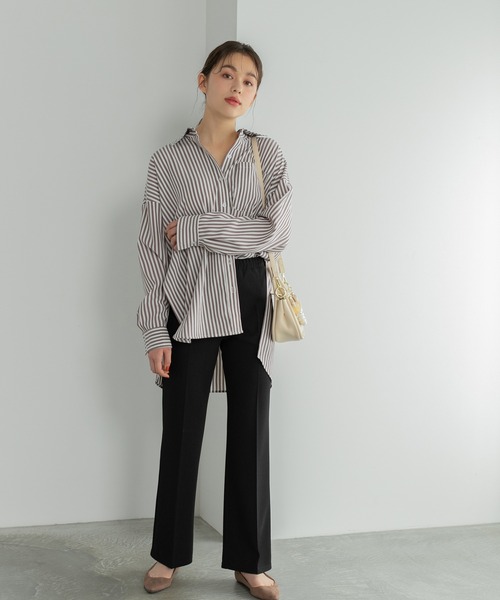 Edit Sheen（エディットシーン）の「【スタイリストプロデュース】チェーン付きフラットシューズ（パンプス・レディース・ブラック/グレイッシュベージュ・23.5cm/22.5cm/24.5cm/22.0cm/24.0cm/23.0cm/21.5cm）」の20枚目の写真