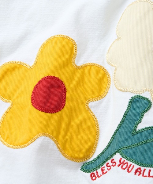 WHO'S WHO gallery（フーズフーギャラリー）の「【BLESS YOU/ブレスユー】フラワーワッペン刺繍TEE（Tシャツ/カットソー・レディース・アッシュグレー/ネイビー/ホワイト/グリーン・FREE）」の13枚目の写真