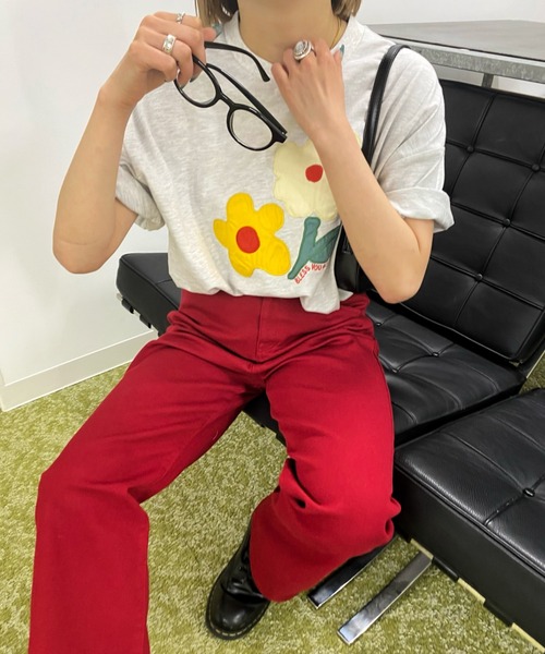 WHO'S WHO gallery（フーズフーギャラリー）の「【BLESS YOU/ブレスユー】フラワーワッペン刺繍TEE（Tシャツ/カットソー・レディース・アッシュグレー/ネイビー/ホワイト/グリーン・FREE）」の10枚目の写真