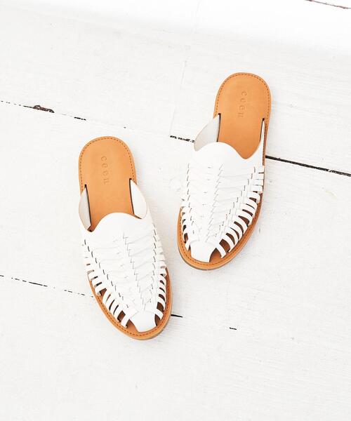 coen(コーエン)の「グルカメッシュミュール(サンダル・レディース・ホワイト/イエロー・S/M/L)」の13枚目の写真