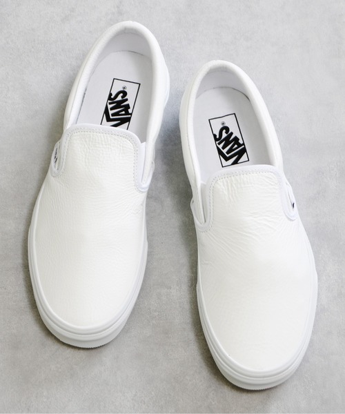 And A（アンドエー）の「VANS ヴァンズ / CLASSIC SLIP-ON PREMIUM LEATHER クラシック スリッポン プレミアムレザー ローカット レザースニーカー / VN0A5AO8W00（スリッポン・メンズ・ホワイト・27.0cm/26.5cm/27.5cm）」の9枚目の写真