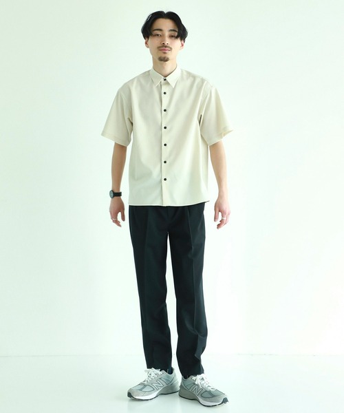 BESPOKE TOKYO(ビスポークトウキョウ)の「TWO SIDED S/S SHIRT(シャツ/ブラウス・メンズ・オフホワイト/ダークグレー/ブラック・1/3/2)」の6枚目の写真
