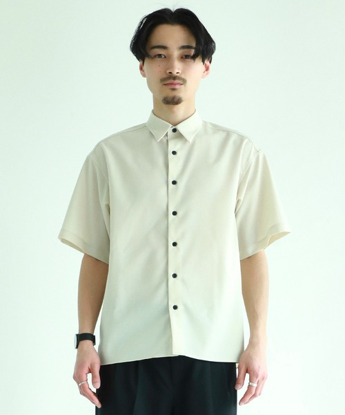 BESPOKE TOKYO(ビスポークトウキョウ)の「TWO SIDED S/S SHIRT(シャツ/ブラウス・メンズ・オフホワイト/ダークグレー/ブラック・1/3/2)」の7枚目の写真
