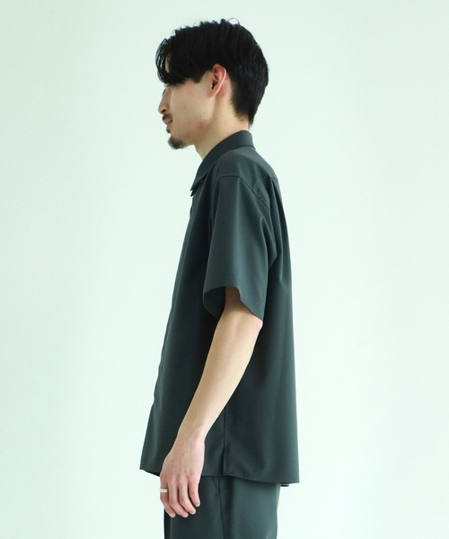 BESPOKE TOKYO(ビスポークトウキョウ)の「TWO SIDED S/S SHIRT(シャツ/ブラウス・メンズ・オフホワイト/ダークグレー/ブラック・1/3/2)」の15枚目の写真