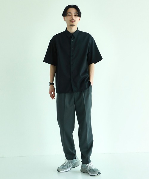 BESPOKE TOKYO(ビスポークトウキョウ)の「TWO SIDED S/S SHIRT(シャツ/ブラウス・メンズ・オフホワイト/ダークグレー/ブラック・1/3/2)」の19枚目の写真