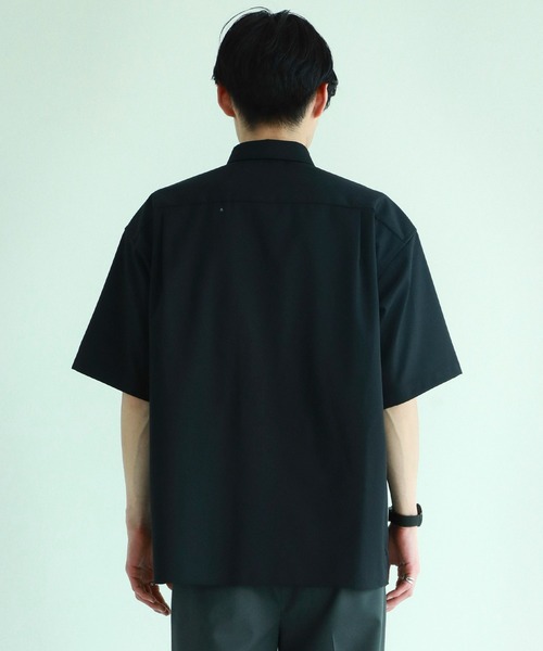 BESPOKE TOKYO(ビスポークトウキョウ)の「TWO SIDED S/S SHIRT(シャツ/ブラウス・メンズ・オフホワイト/ダークグレー/ブラック・1/3/2)」の22枚目の写真