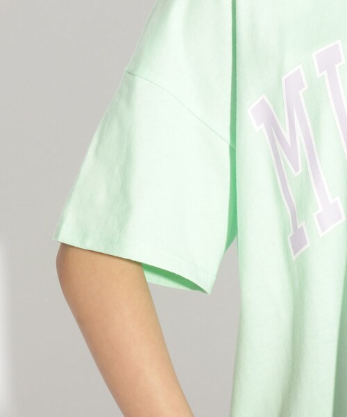 PINK-latte（ピンクラテ）の「◆カレッジロゴBIGTシャツワンピース（ワンピース・キッズ・黄緑系/ブルー/ベビーピンク/オフホワイト/ライトグリーン/ブラック・14/16/15 ）」の16枚目の写真