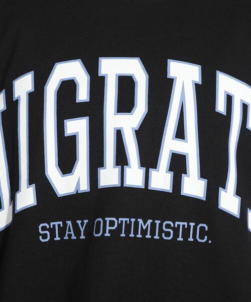 PINK-latte（ピンクラテ）の「◆カレッジロゴBIGTシャツワンピース（ワンピース・キッズ・黄緑系/ブルー/ベビーピンク/オフホワイト/ライトグリーン/ブラック・14/16/15 ）」の18枚目の写真