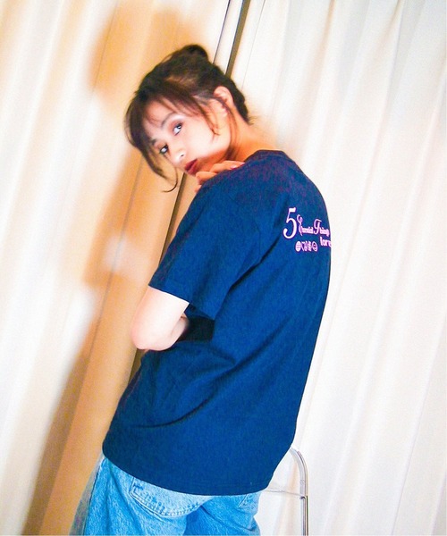Oriens JOURNAL STANDARD(オリエンス ジャーナルスタンダード)の「【verme /ヴァーム】 ORIENS別注T-Shirt(Tシャツ/カットソー・メンズ・ホワイト/ネイビー/ピンク・SMALL/MEDIUM)」の9枚目の写真