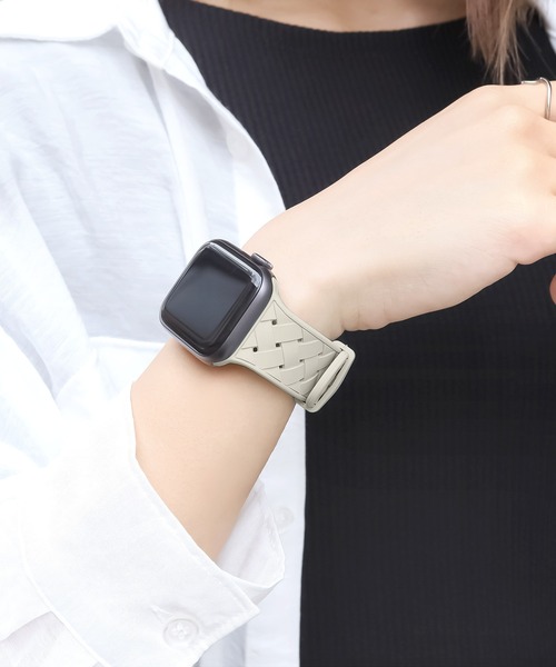 Urban Coral（アーバンコーラル）の「Apple Watch Band / アップルウォッチ バンド くすみカラー編み込みシリコン / Urban Coral（デジタル腕時計・レディース・ライトグレー/パープル/ネイビー/レッド/ミント/ラベンダー/ブルー系その他/パープル系その他/ピンク系その他/オレンジ系その他/ベージュ系その他/ブラウン系その他/グレー系その他/パープル系その他2/グレー/カーキ/ブラック・40mm）」の4枚目の写真