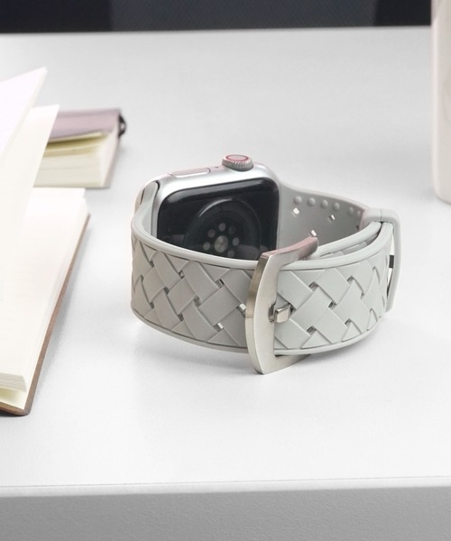 Urban Coral（アーバンコーラル）の「Apple Watch Band / アップルウォッチ バンド くすみカラー編み込みシリコン / Urban Coral（デジタル腕時計・レディース・ライトグレー/パープル/ネイビー/レッド/ミント/ラベンダー/ブルー系その他/パープル系その他/ピンク系その他/オレンジ系その他/ベージュ系その他/ブラウン系その他/グレー系その他/パープル系その他2/グレー/カーキ/ブラック・40mm）」の20枚目の写真