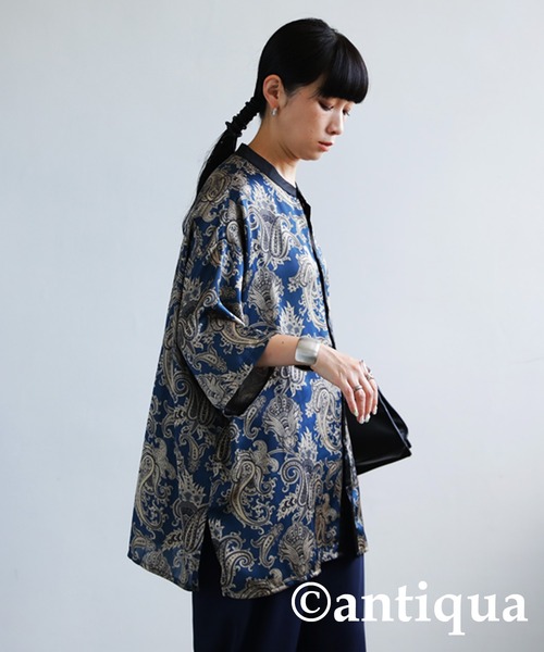 antiqua（アンティカ）の「主役級の存在感。アンティークペイズリー柄シャツ（シャツ/ブラウス・レディース・レッド/ネイビー・FREE）」の7枚目の写真