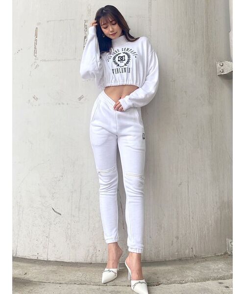 GYDA（ジェイダ）の「GYDA×DC HILLS COLLEGE ハイネックショートスウェットトップス（スウェット・レディース・ブラック/オフホワイト/ダークオレンジ・FREE）」の8枚目の写真