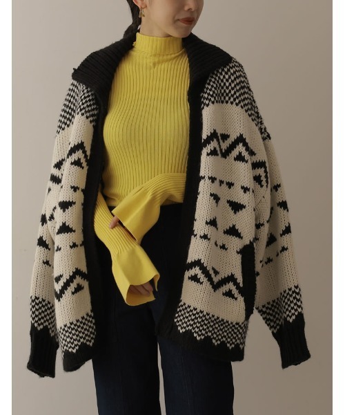 Re:EDIT（リエディ）の「[新色追加][2022A/W COLLECTION]リブフレアスリーブプルオーバー（ニット/セーター・レディース・パープル/イエロー/アイボリー/ブラック/グリーン/グレー/オレンジ/モカ/ブルー/ブラック系その他・LARGE/MEDIUM）」の10枚目の写真