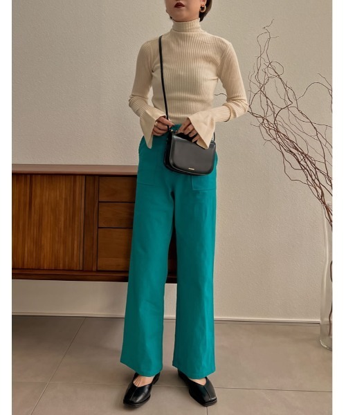 Re:EDIT（リエディ）の「[新色追加][2022A/W COLLECTION]リブフレアスリーブプルオーバー（ニット/セーター・レディース・パープル/イエロー/アイボリー/ブラック/グリーン/グレー/オレンジ/モカ/ブルー/ブラック系その他・LARGE/MEDIUM）」の19枚目の写真