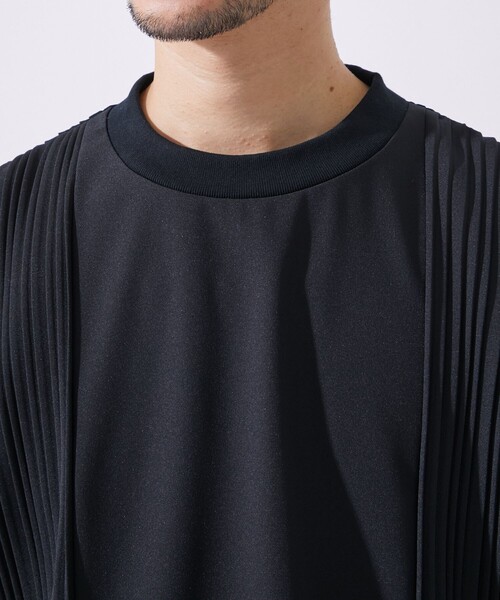 UNITED TOKYO(ユナイテッドトウキョウ)の「サイドプリーツT(Tシャツ/カットソー・メンズ・ブラック系その他2/ホワイト/カーキ・2/1)」の15枚目の写真